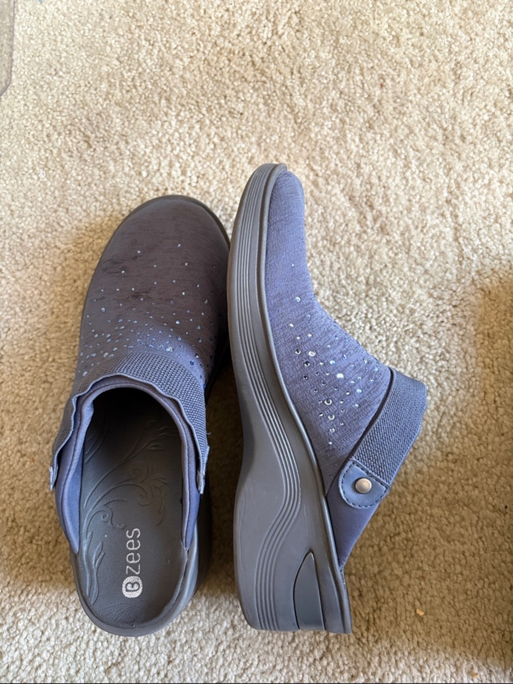 Bzees Slip-On Clogs in Slate Blue with Strap & Stud Accents-Size 8.5